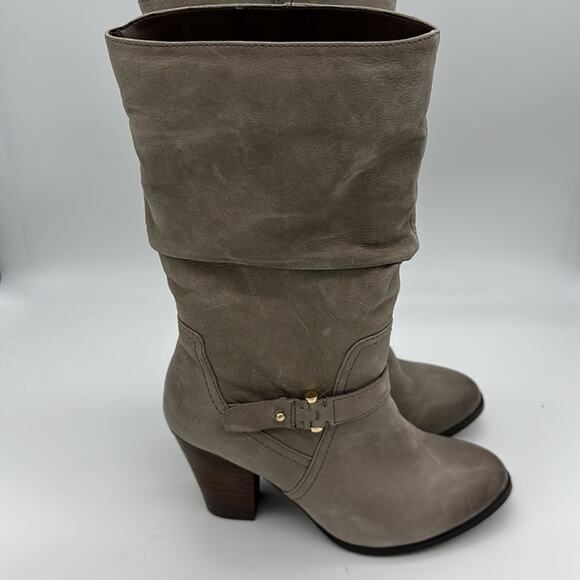 Aldo Gray Distressed Leather Boots Size 8- Heel is 3” - Picture 4 of 5